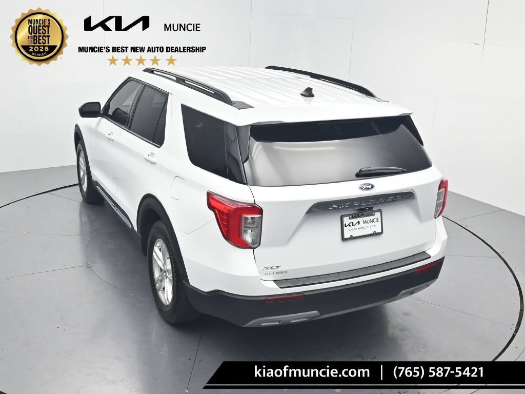 Used 2023 Ford Explorer XLT w/ Equipment Group 202A RWD image 48
