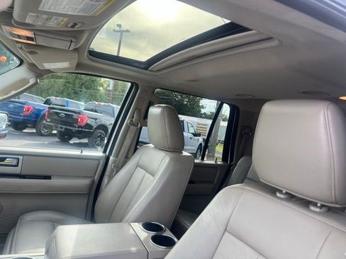 Used 2012 Ford Expedition Limited image 3