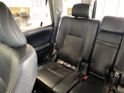 Used 2019 Toyota 4Runner Limited AWD/4WD image 13