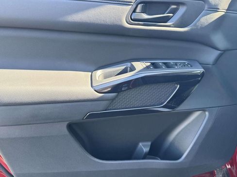 New 2026 Nissan Pathfinder SV image 29