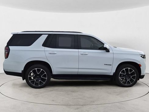 Used 2021 Chevrolet Tahoe RST w/ Rear Media and Nav Package AWD/4WD image 4