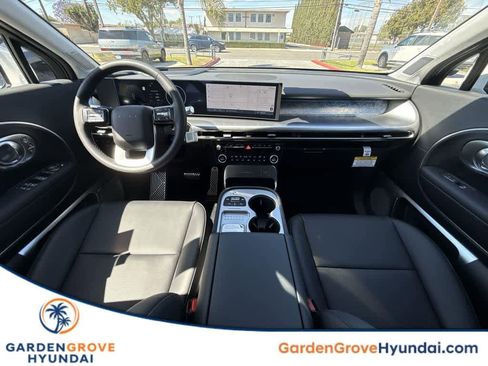 New 2026 Hyundai Ioniq 9 Calligraphy AWD/4WD image 1