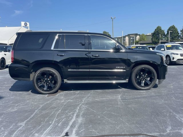 Used 2017 GMC Yukon Denali w/ Open Road Package AWD/4WD image 8