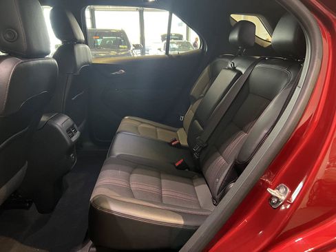 Used 2024 Chevrolet Equinox RS AWD/4WD image 31
