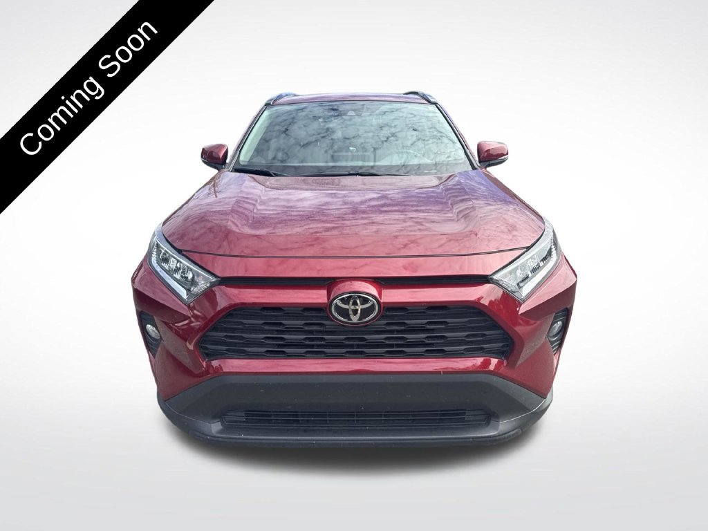 Used 2021 Toyota RAV4 XLE Premium FWD image 2