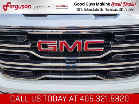New 2026 GMC Sierra 1500 SLT w/ SLT Premium Plus Package AWD/4WD image 11