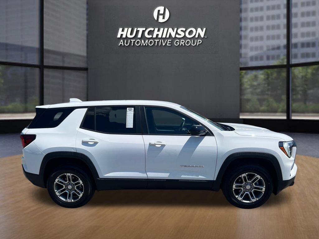 Used 2025 GMC Terrain Elevation AWD/4WD image 8