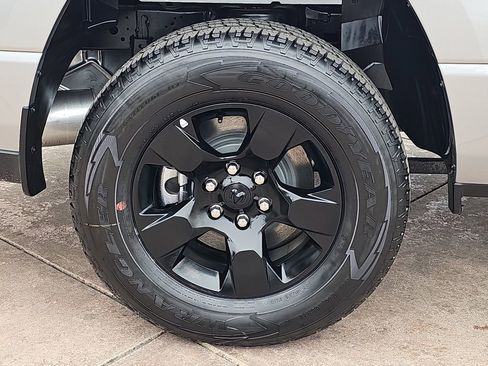 New 2025 RAM 1500 Tradesman w/ Night Edition image 38