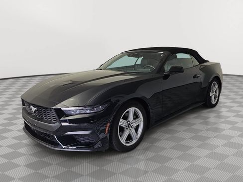Used 2026 Ford Mustang Premium RWD image 4