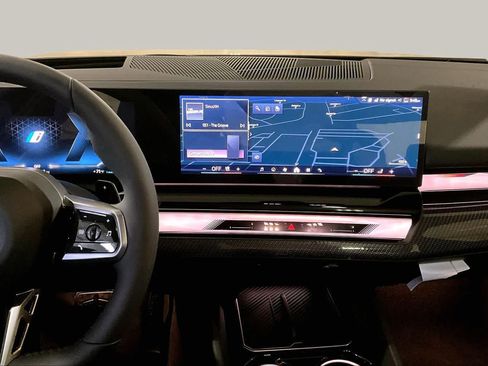New 2027 BMW 550e xDrive AWD/4WD image 8