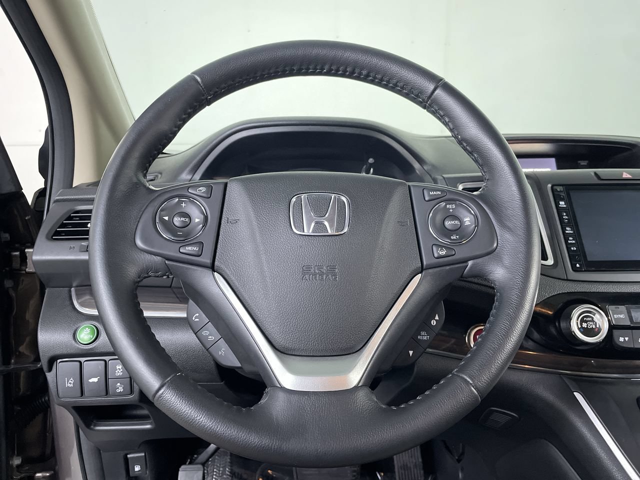 Used 2016 Honda CR-V Touring image 14