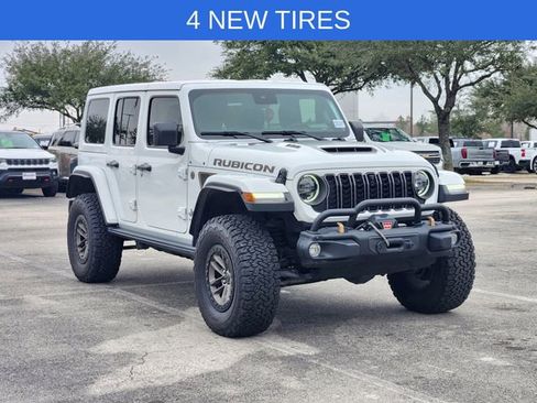 Used 2024 Jeep Wrangler Unlimited Rubicon 392 image 2