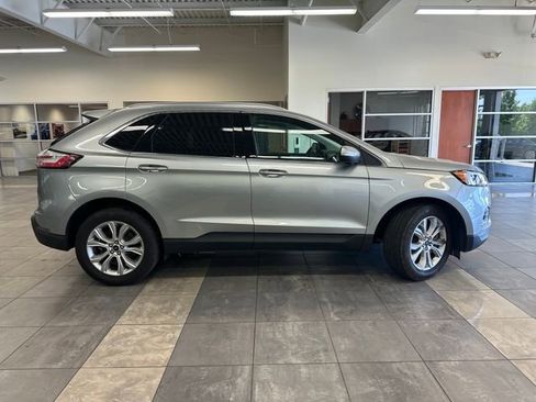 Used 2024 Ford Edge Titanium AWD/4WD image 9