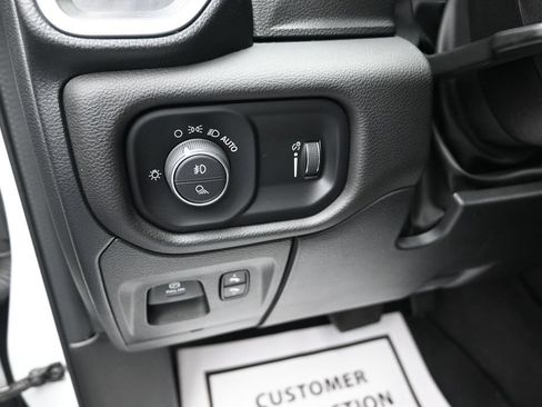 Used 2023 RAM 1500 Big Horn RWD image 12