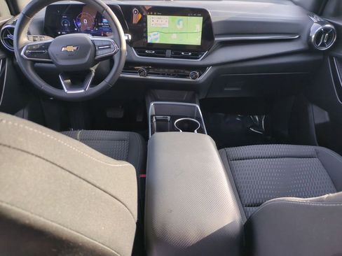 Used 2025 Chevrolet Equinox LT image 20