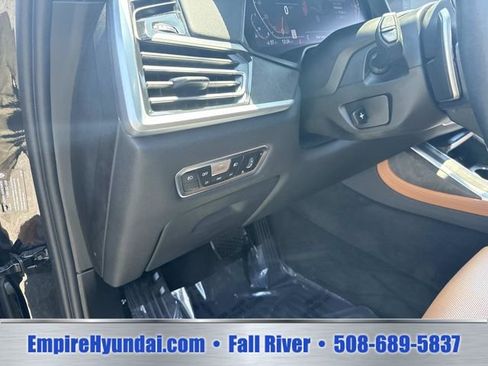 Used 2022 BMW X7 xDrive40i w/ Executive Package AWD/4WD image 22