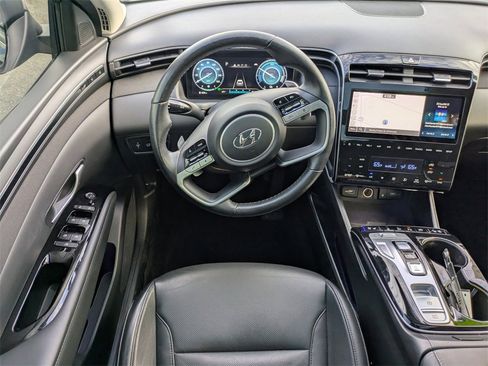 Used 2022 Hyundai Tucson Limited image 15