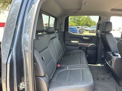 Used 2019 GMC Sierra 1500 SLT RWD image 31