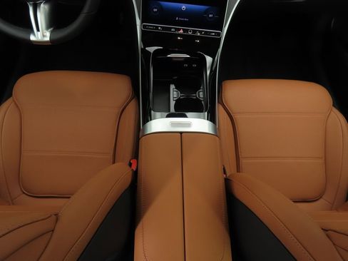 Certified 2025 Mercedes-Benz C 300 Sedan image 16