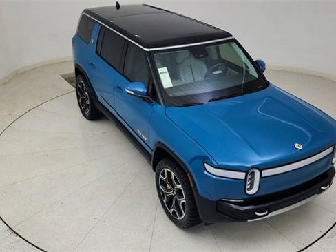 Used 2024 Rivian R1S Launch Edition image 78