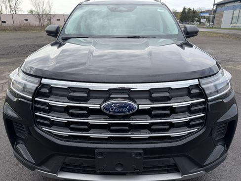New 2026 Ford Explorer Active AWD/4WD image 5