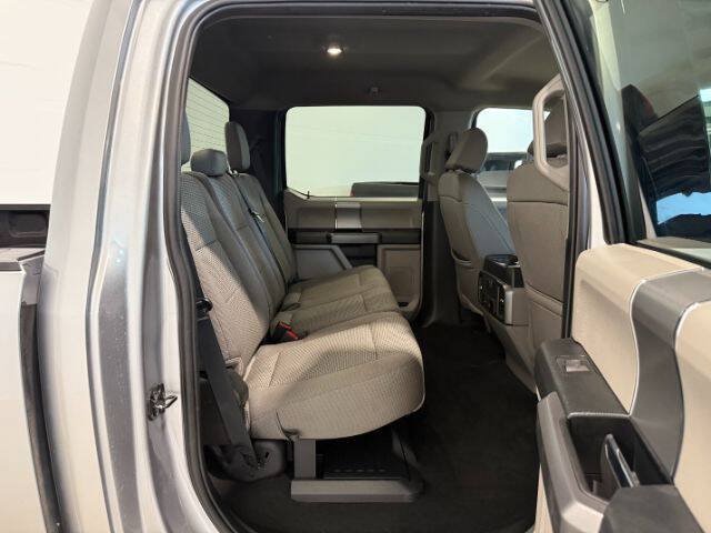 Used 2021 Ford F250 XLT w/ XLT Premium Package AWD/4WD image 18