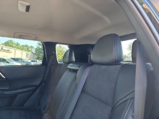 Used 2024 Mitsubishi Outlander SE FWD image 14