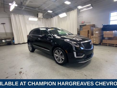 Certified 2024 Cadillac XT5 Premium Luxury w/ LPO, Floor Liner Package AWD/4WD image 2