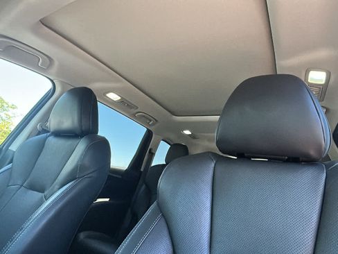Certified 2023 Subaru Ascent Touring AWD/4WD image 12