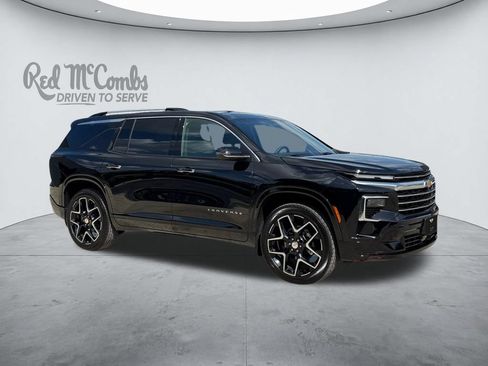 Used 2026 Chevrolet Traverse High Country AWD/4WD image 8
