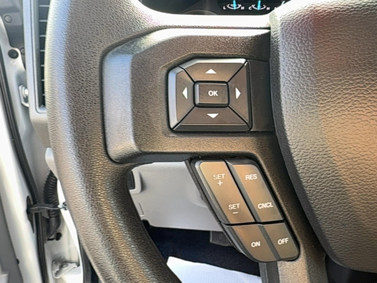 Used 2020 Ford F350 XL w/ Power Equipment Group AWD/4WD image 23
