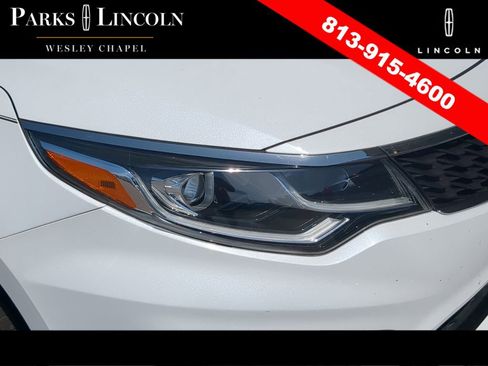 Used 2019 Kia Optima LX FWD image 12
