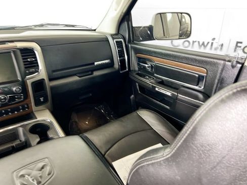 Used 2016 RAM 1500 Laramie w/ Convenience Group AWD/4WD image 27
