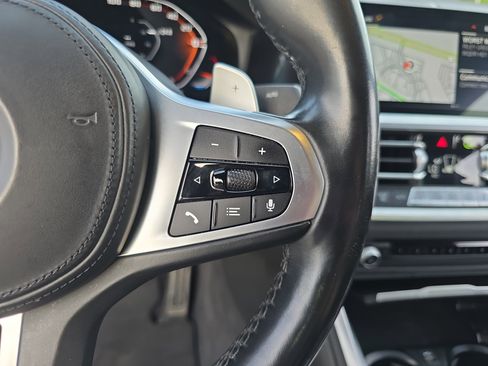 Used 2023 BMW M440i Coupe w/ Premium Package image 17