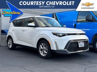 Used 2023 Kia Soul LX w/ LX Technology Package image 1