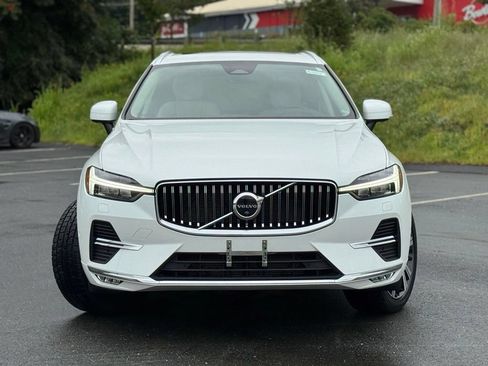 Used 2023 Volvo XC60 B5 Plus w/ Climate Package AWD/4WD image 8
