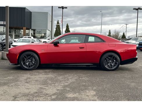 Used 2024 Dodge Charger R/T w/ Plus Group image 9