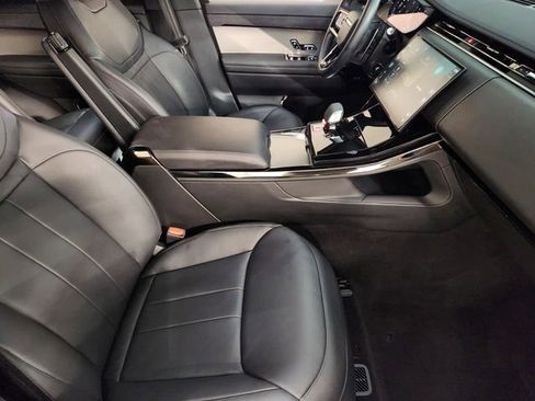 Used 2025 Land Rover Range Rover Sport Dynamic SE AWD/4WD image 3