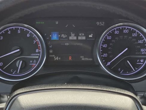 Used 2019 Toyota Camry XLE image 21