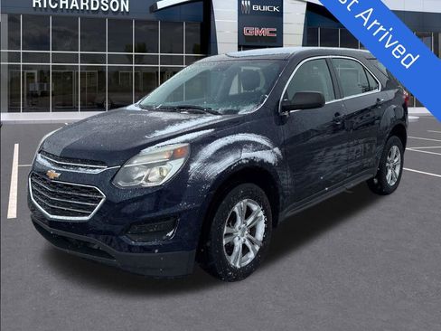 Used 2017 Chevrolet Equinox LS image 1