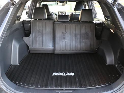 Used 2020 Toyota RAV4 XSE w/ XSE Grade Weather Package AWD/4WD image 15