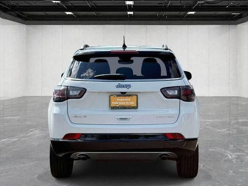 Used 2023 Jeep Compass Limited w/ Elite Group AWD/4WD image 6