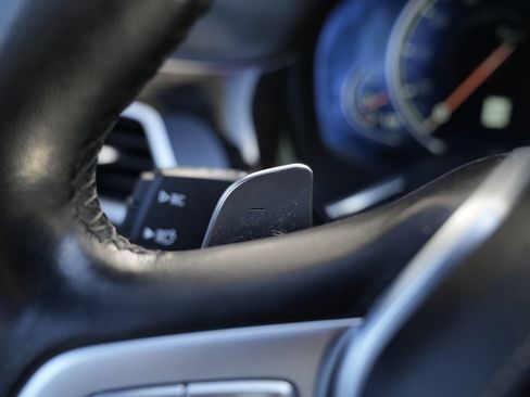 Used 2019 BMW 750i xDrive image 49