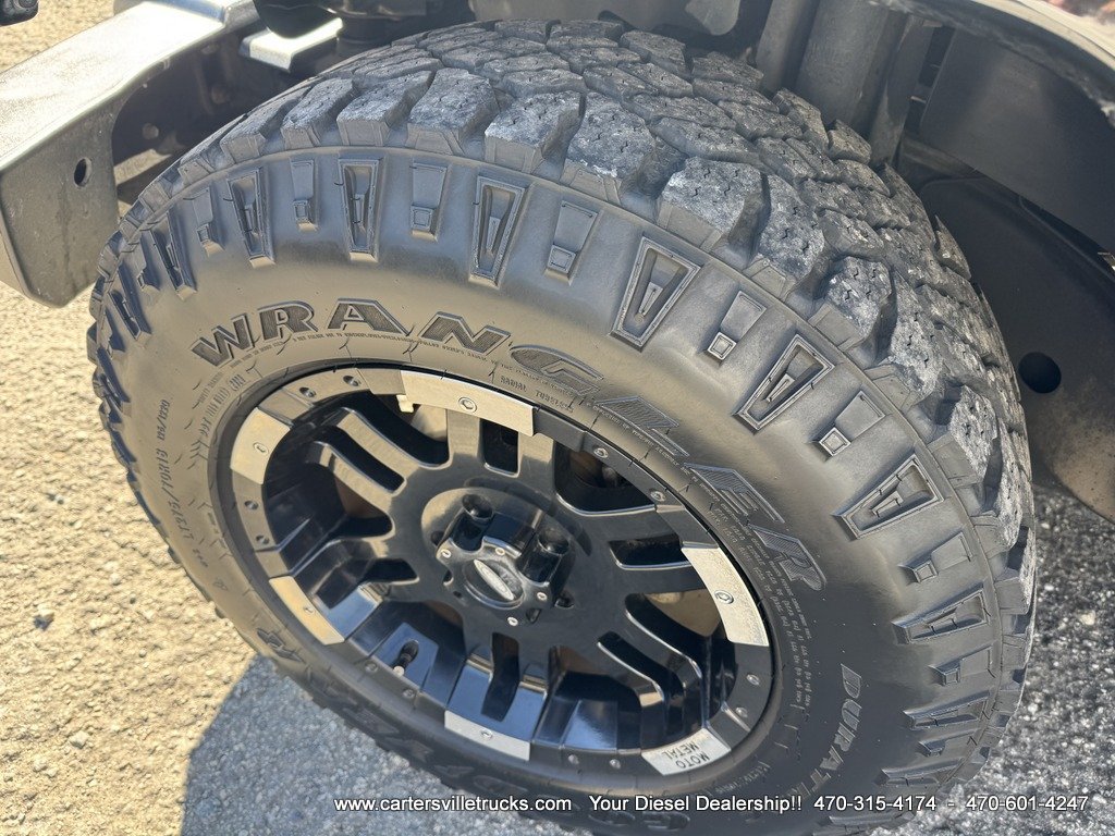 Used 2014 Jeep Wrangler Unlimited Sahara w/ Connectivity Group AWD/4WD image 11