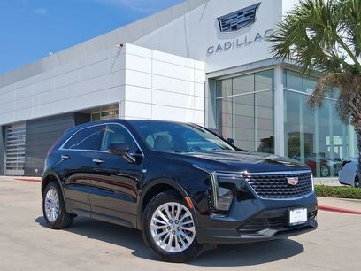 Used 2024 Cadillac XT4 Luxury w/ Cold Weather Package