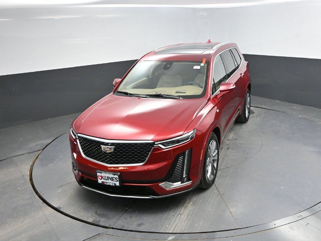 Used 2021 Cadillac XT6 Premium Luxury w/ Platinum Package AWD/4WD image 29