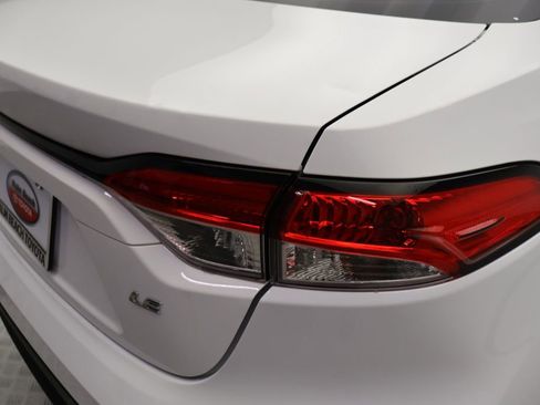 Certified 2023 Toyota Corolla LE FWD image 9
