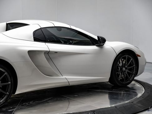 Used 2013 McLaren MP4-12C Spider image 24