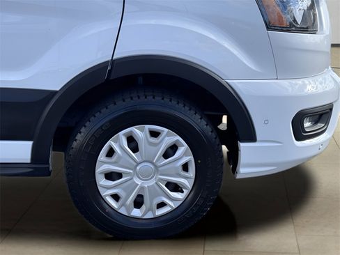 Used 2023 Ford Transit 350 XLT image 39