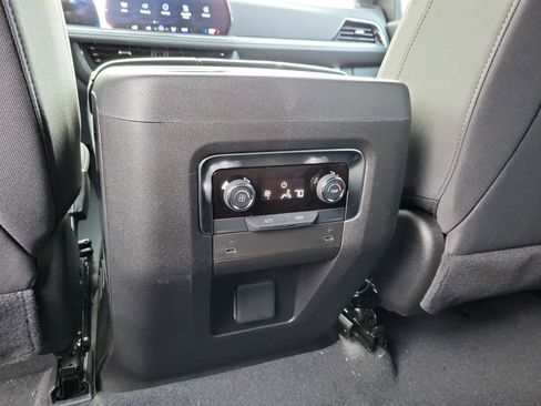 New 2025 Chevrolet Tahoe LS image 20